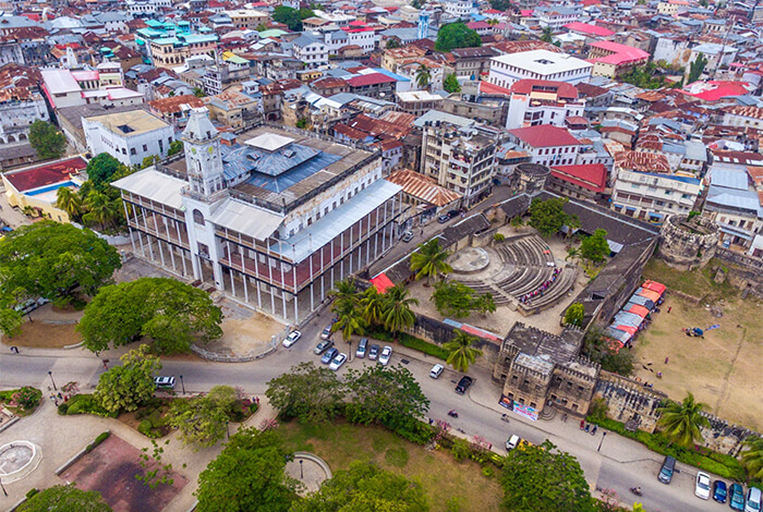 Old Fort & House of Wonders